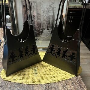 Vintage metal basket purse.